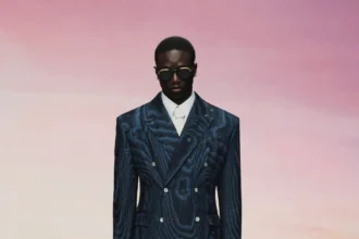 La collection Louis Vuitton Pré-Automne 2025 dévoile le rêve d'un dandy à Miami