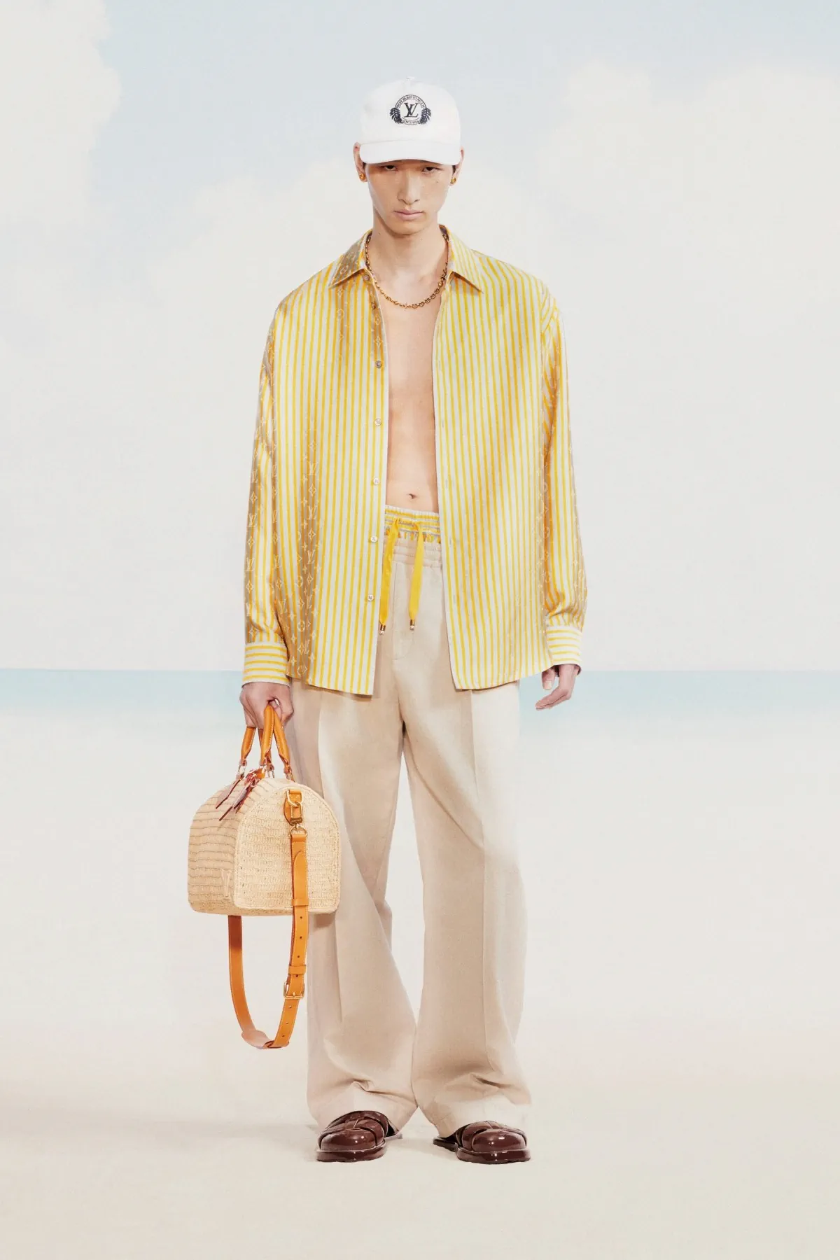 La collection Louis Vuitton Pré-Automne 2025 dévoile le rêve d'un dandy à Miami
