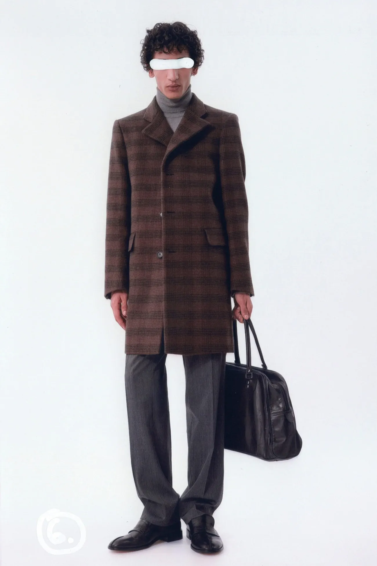 La collection Pré-Automne 2025 de MM6 Maison Margiela pour hommes met l’accent sur l'artisanat et le design intemporel