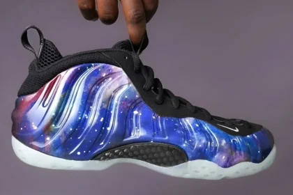 La Nike Air Foamposite One « Galaxy » revient pour le All-Star Weekend 2025