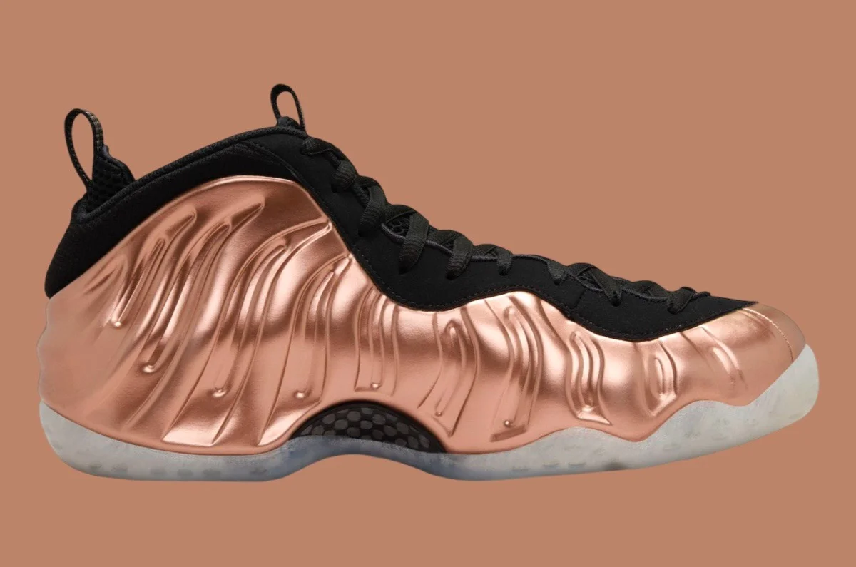 La Nike Air Foamposite One « Metallic Copper » revient pour les fêtes de fin d'année 2024