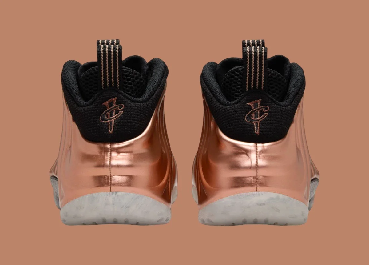 La Nike Air Foamposite One « Metallic Copper » revient pour les fêtes de fin d'année 2024