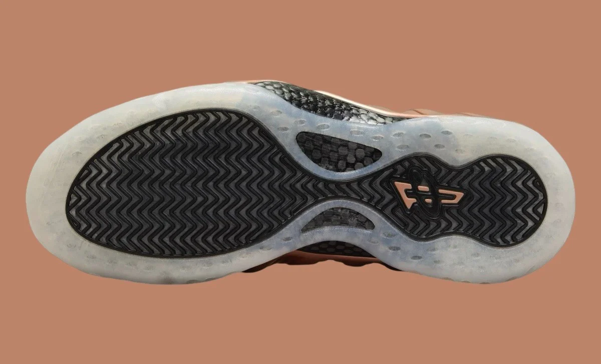 La Nike Air Foamposite One « Metallic Copper » revient pour les fêtes de fin d'année 2024
