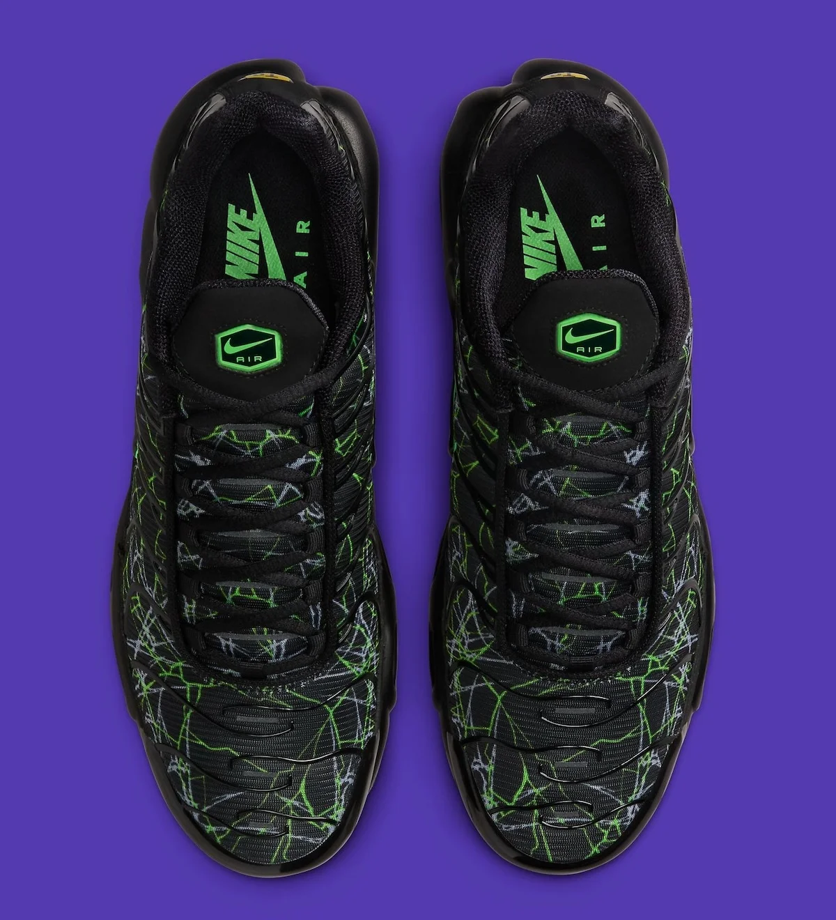 La Nike Air Max Plus « Green Strike/Black » apporte un style audacieux pour le printemps 2025