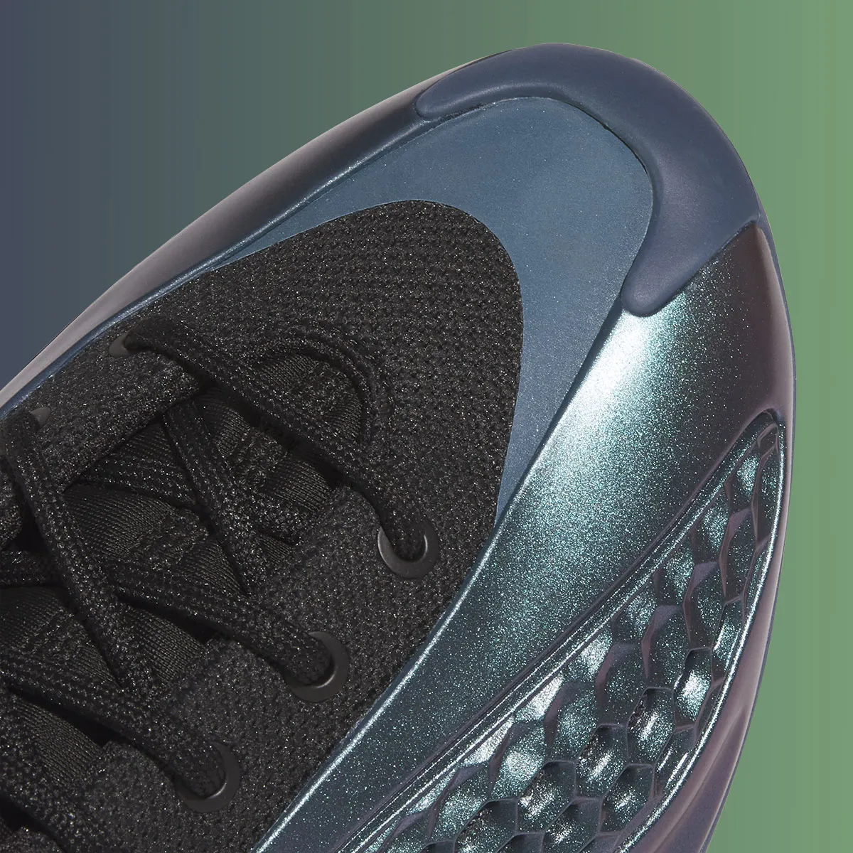 L'adidas AE 1 Low « Arctic Night » dévoile une nouvelle vision audacieuse des chaussures de basket-ball