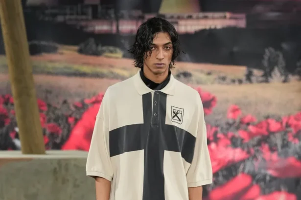 La collection automne 2025 de 032c défie la tradition avec des esprits suspicieux et une rébellion alpine