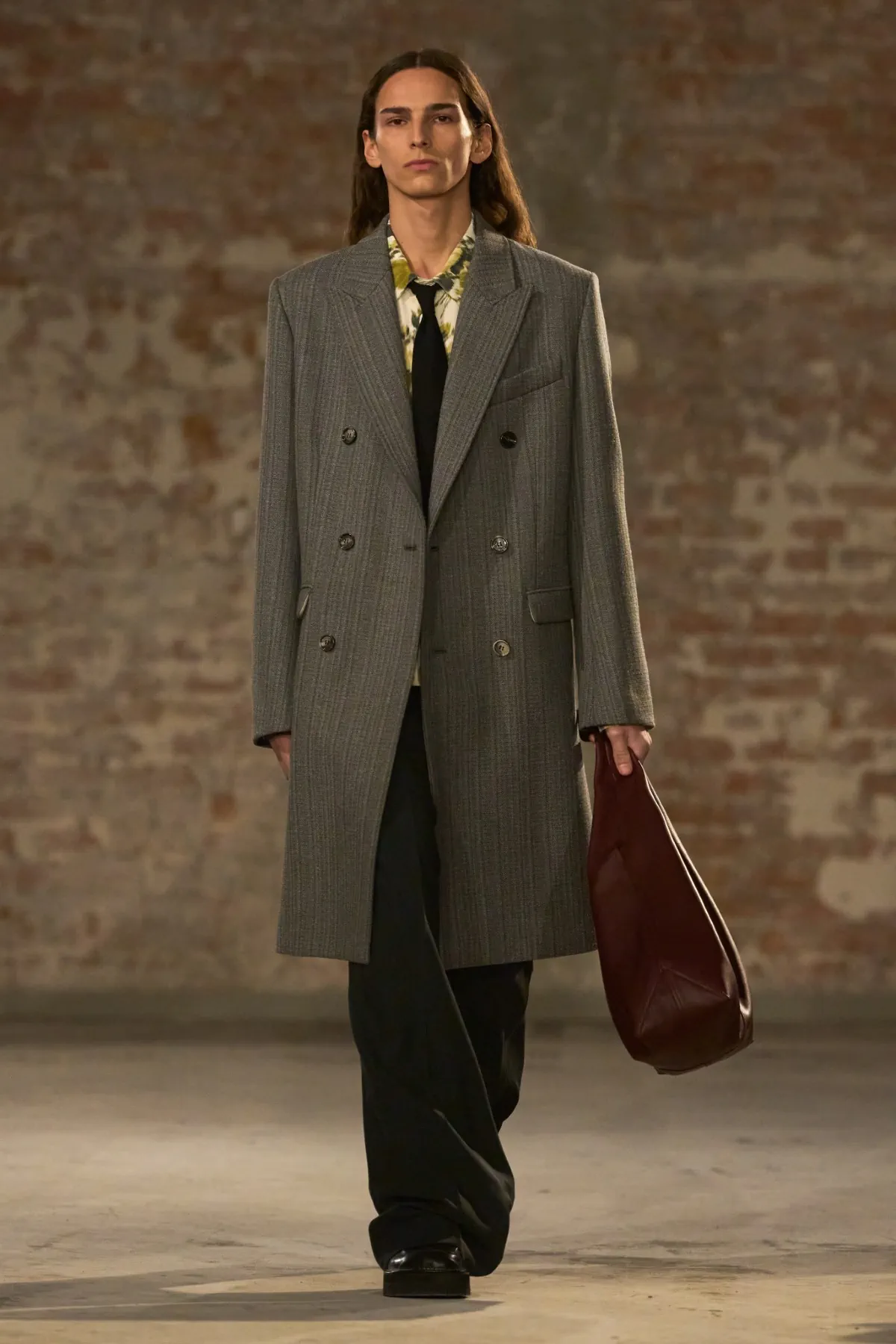 Alexandre Mattiussi propose une élégance honnête pour la collection AMI automne 2025