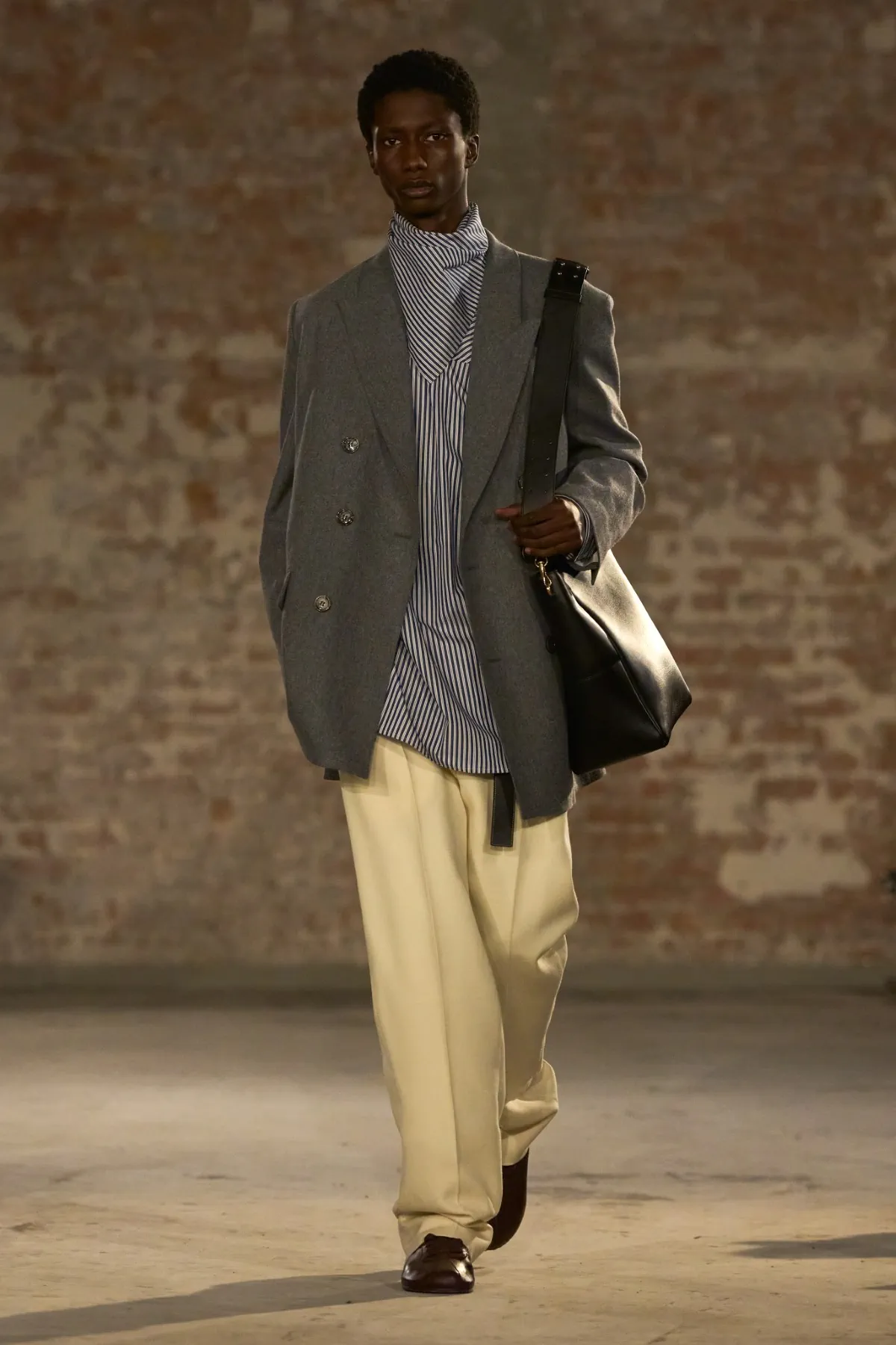 Alexandre Mattiussi propose une élégance honnête pour la collection AMI automne 2025