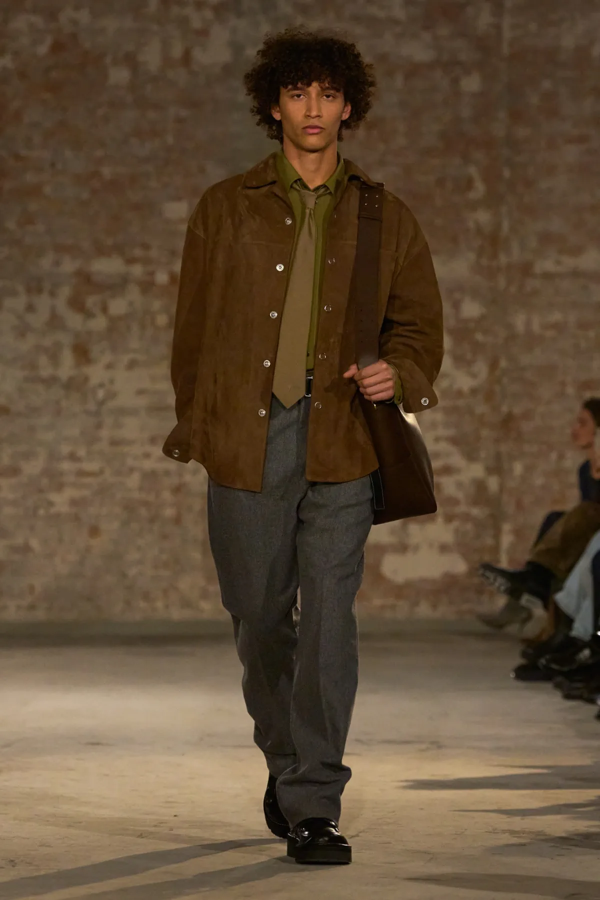 Alexandre Mattiussi propose une élégance honnête pour la collection AMI automne 2025