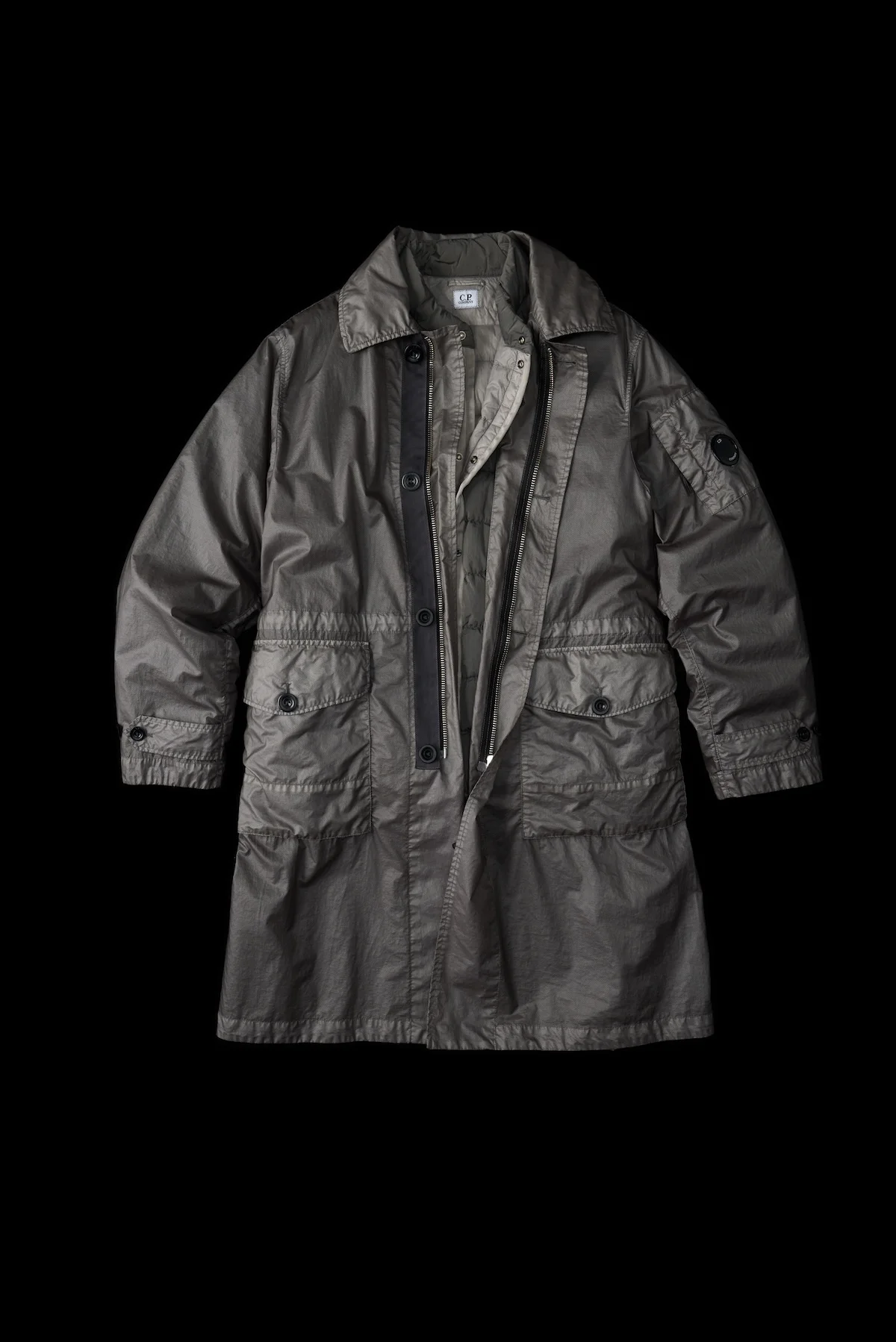 La collection C.P. Company Automne/Hiver 2025 met l'accent sur l'innovation et le design intemporel