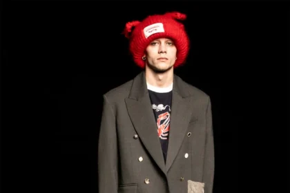 Charles Jeffrey LOVERBOY célèbre la maîtrise de la maille pour l'automne 2025