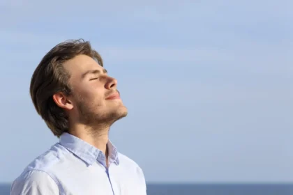 Apprenez à calmer votre esprit grâce à la respiration basée sur la science