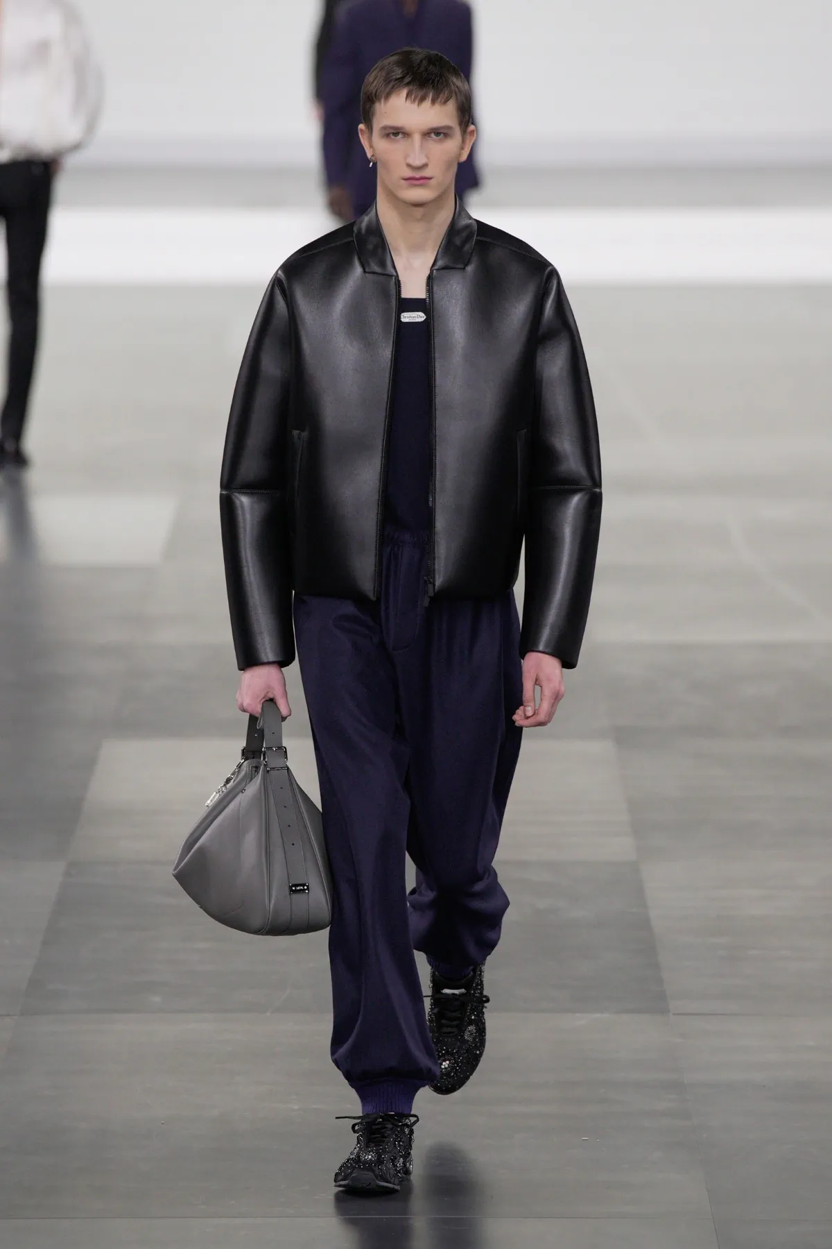 DIOR Men embrasse un luxe tranquille avec une précision intemporelle pour l'automne 2025