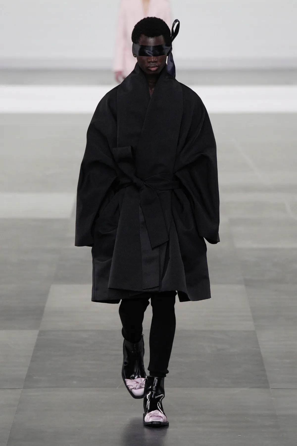 DIOR Men embrasse un luxe tranquille avec une précision intemporelle pour l'automne 2025