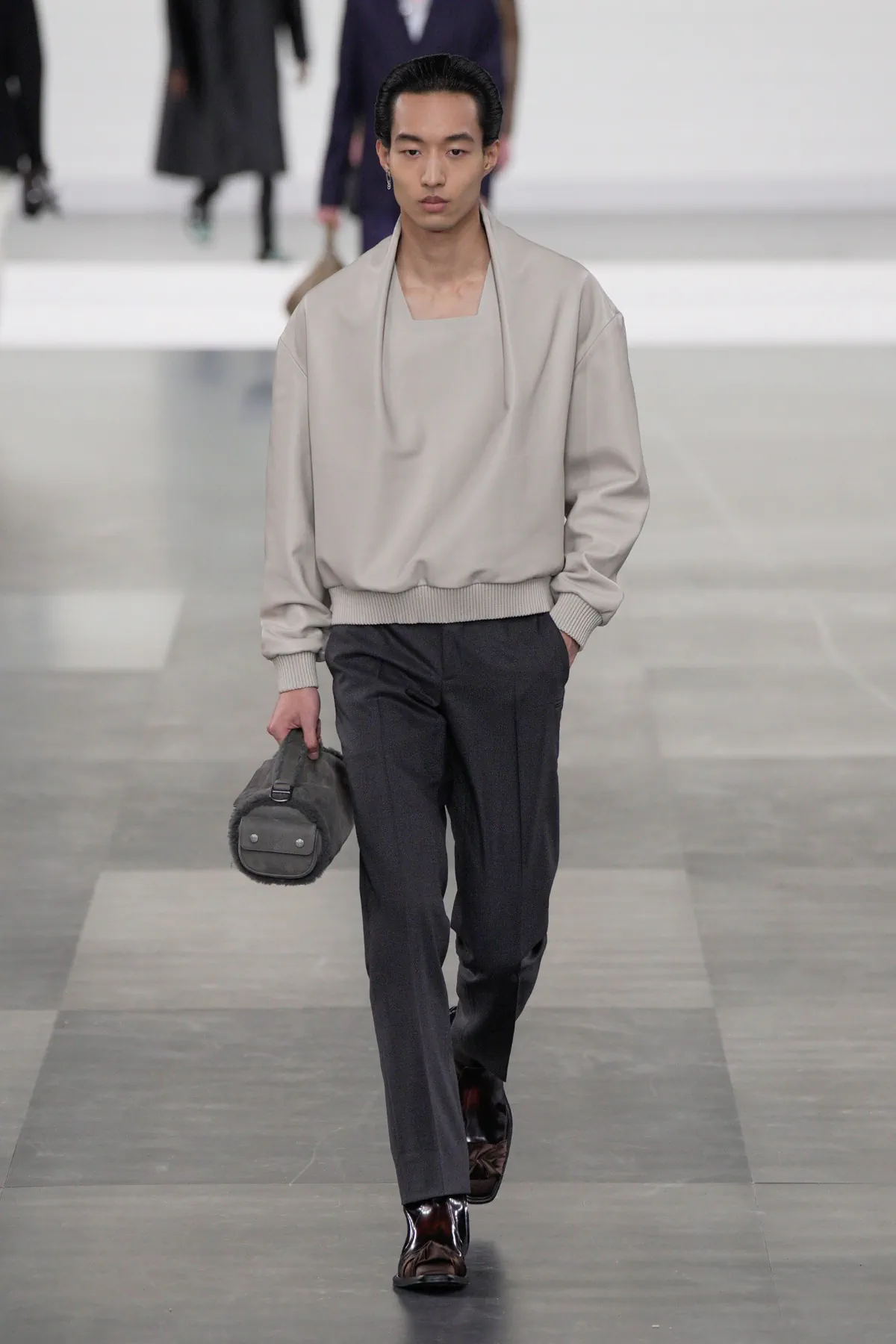 DIOR Men embrasse un luxe tranquille avec une précision intemporelle pour l'automne 2025