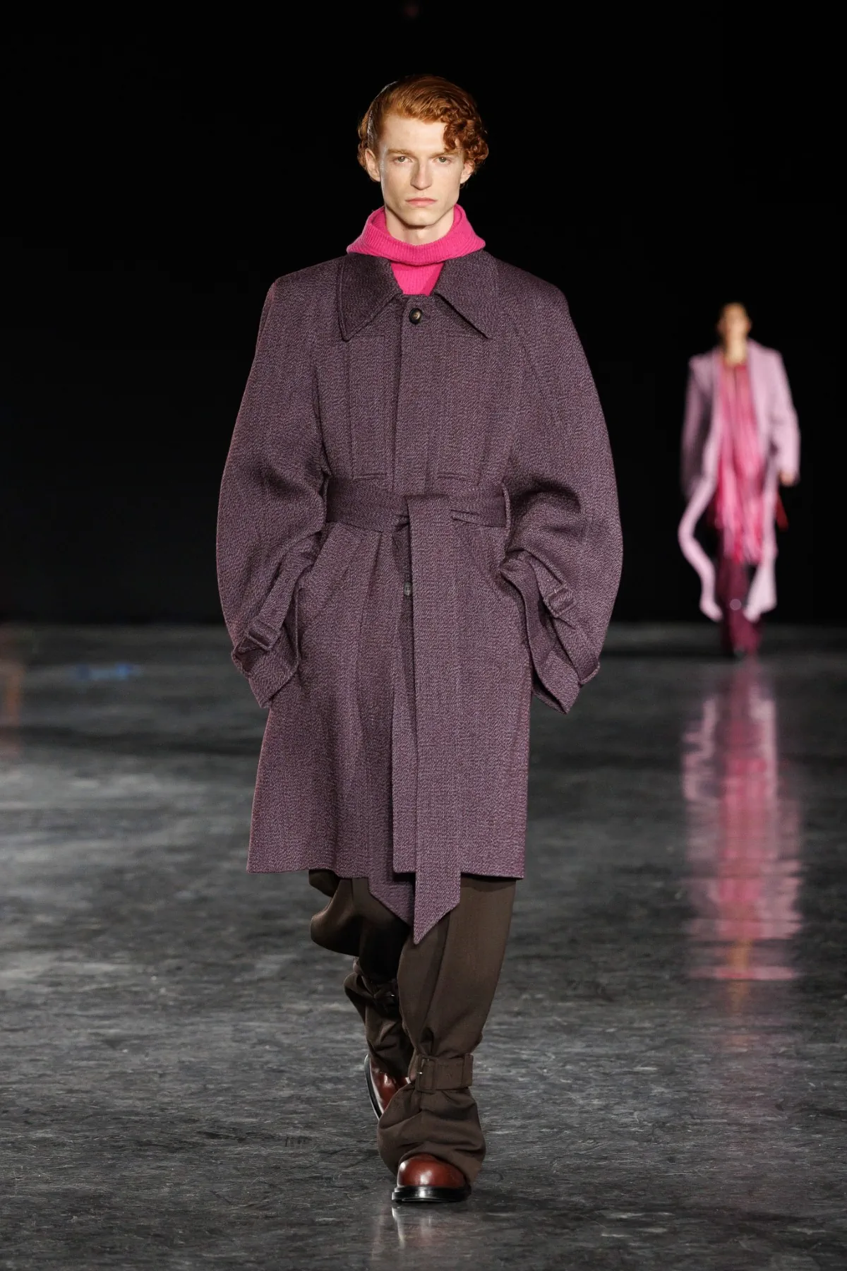 Pour l'automne 2025, EGONLAB se fait le champion d'une rébellion élégante et d'une sophistication sur mesure