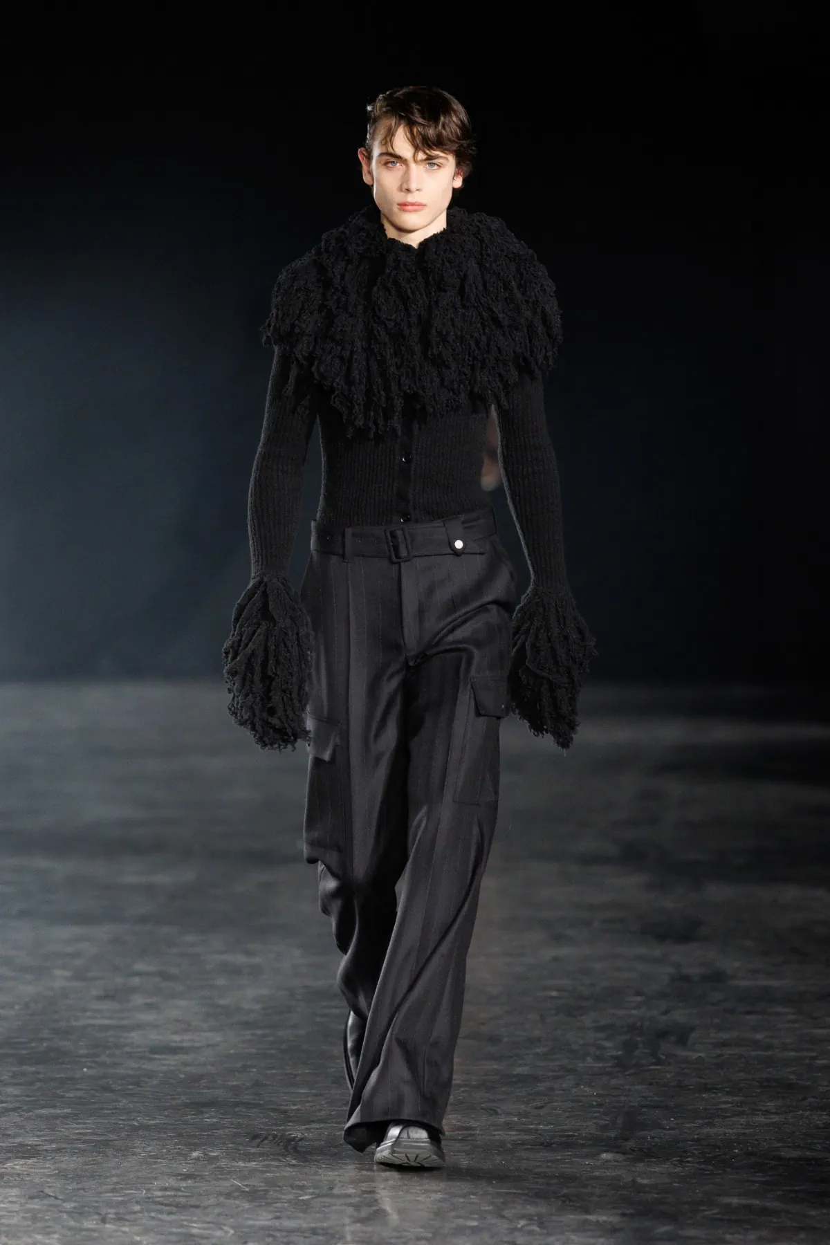 Pour l'automne 2025, EGONLAB se fait le champion d'une rébellion élégante et d'une sophistication sur mesure