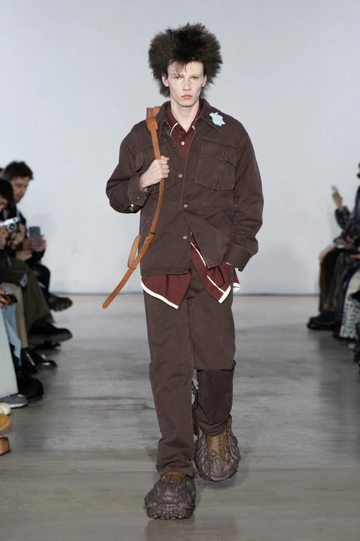 Feng Chen Wang libère des bêtes fantastiques pour l'automne 2025