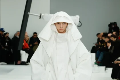 IM Men apporte une grâce fluide à l'automne 2025