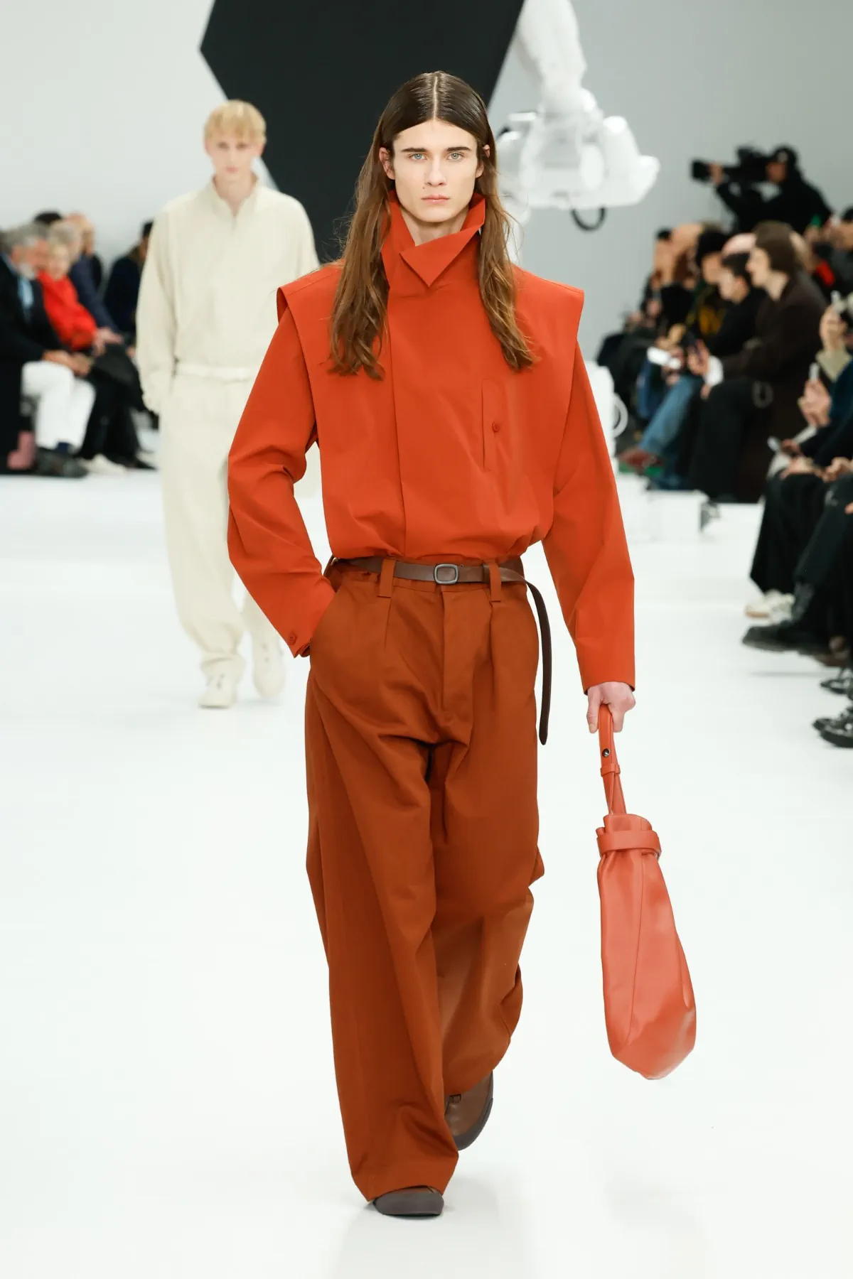 IM Men apporte une grâce fluide à l'automne 2025