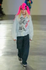 Kidill Fall Winter 2025 Paris Fashion Week 1 La collection automne 2025 de KIDILL célèbre l'esprit rebelle de Harajuku