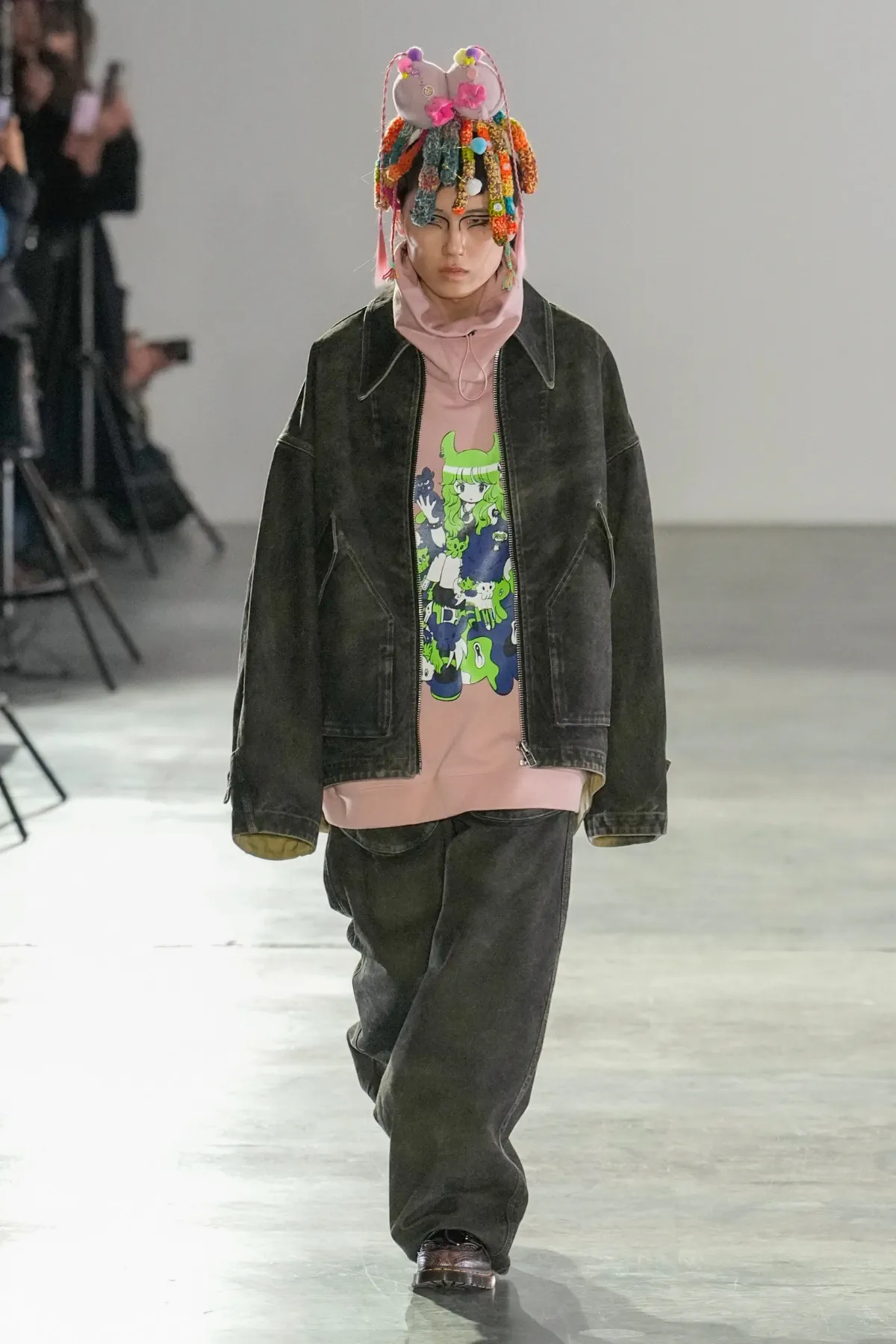 La collection automne 2025 de KIDILL célèbre l'esprit rebelle de Harajuku