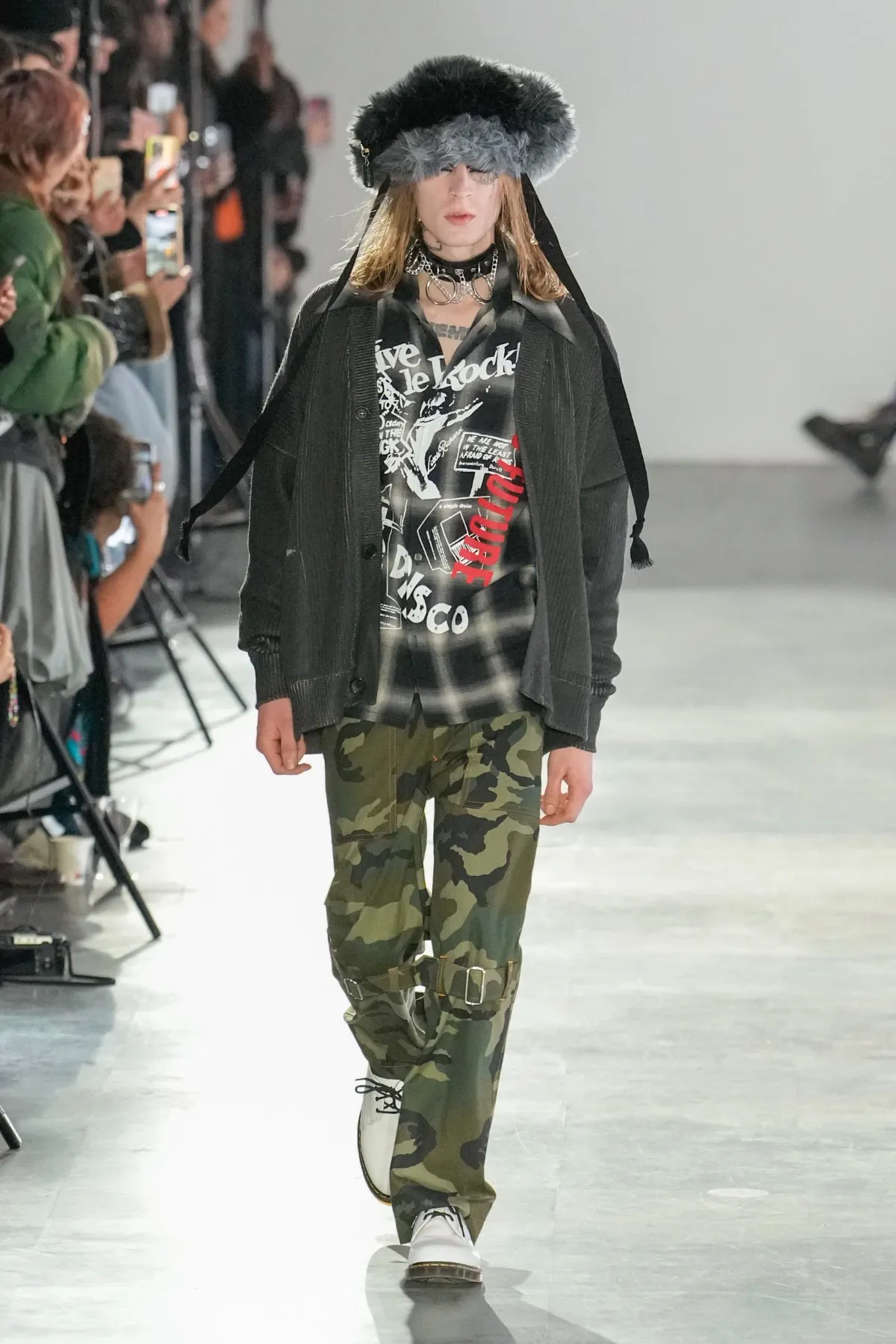 La collection automne 2025 de KIDILL célèbre l'esprit rebelle de Harajuku