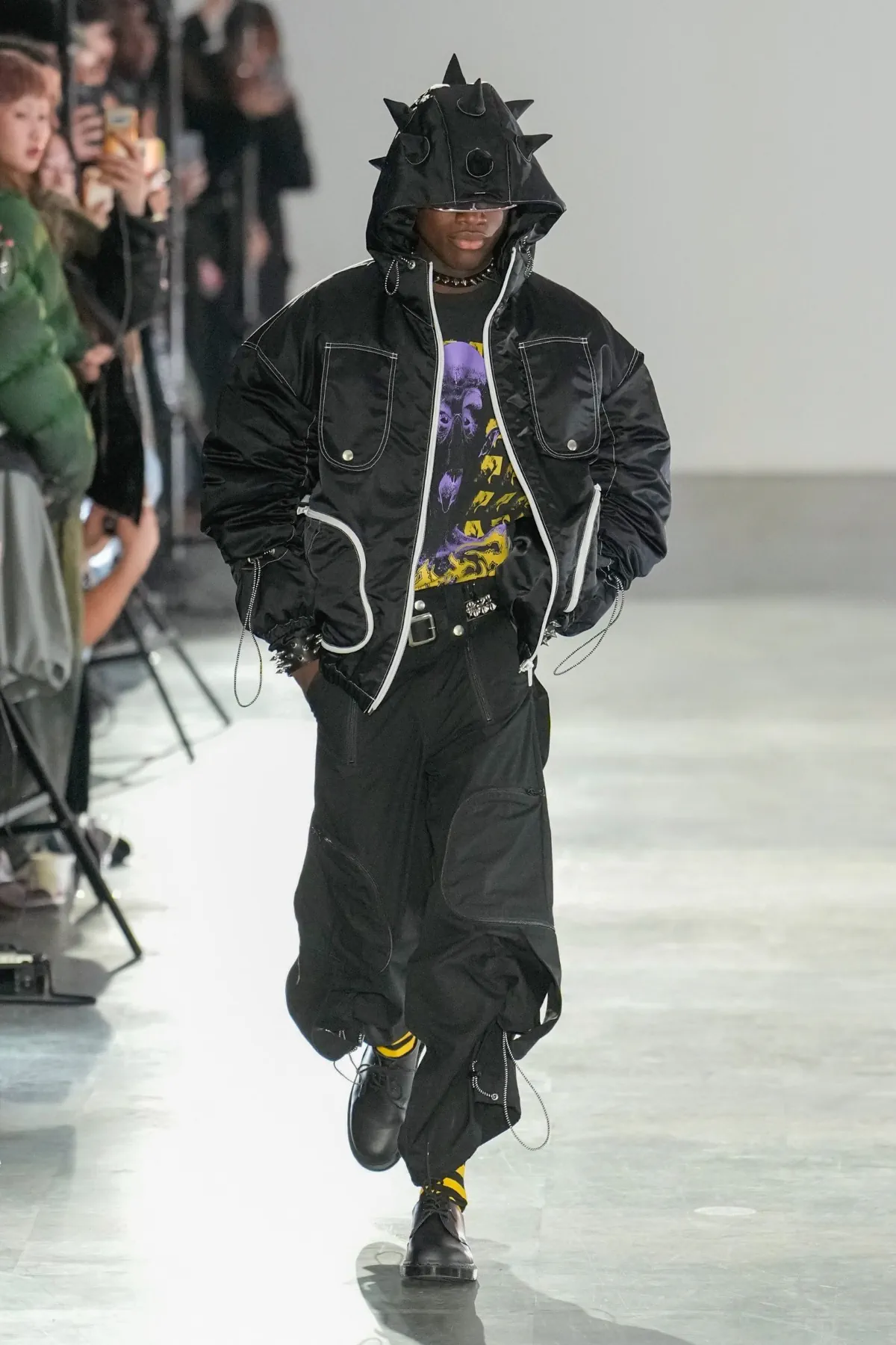 La collection automne 2025 de KIDILL célèbre l'esprit rebelle de Harajuku