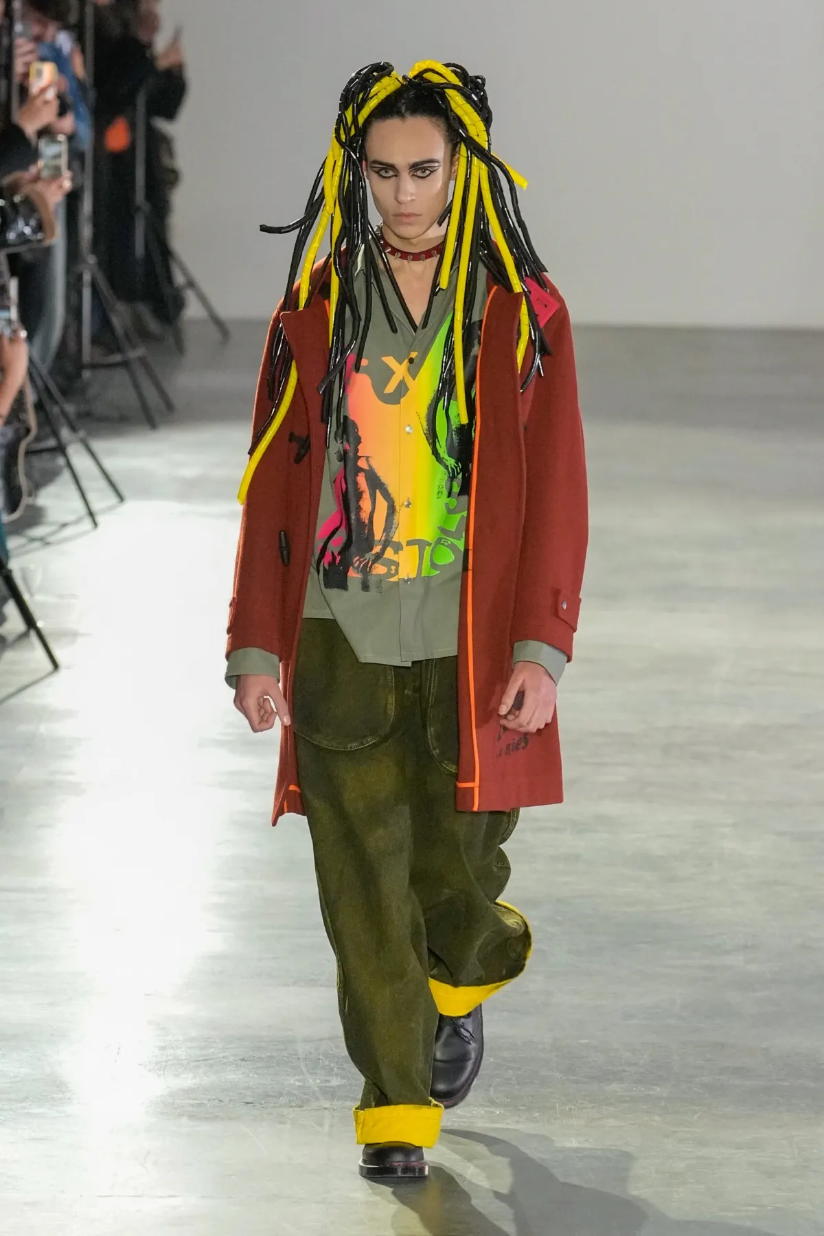 La collection automne 2025 de KIDILL célèbre l'esprit rebelle de Harajuku