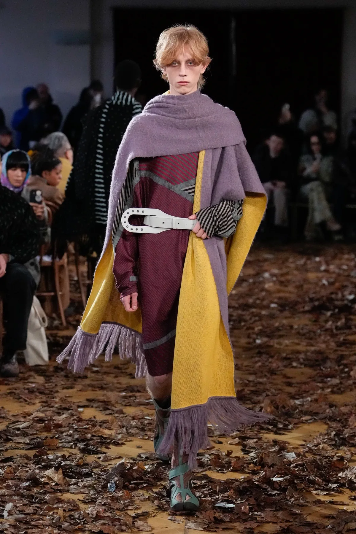 Pour l'automne 2025, KIKO KOSTADINOV se fait le champion de l'indépendance pragmatique