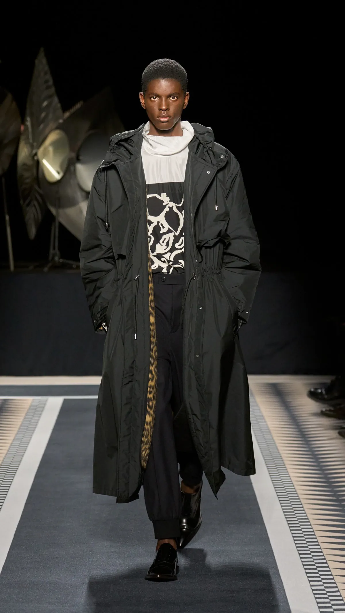 La collection automne 2025 de LANVIN marque le retour triomphal de Peter Copping