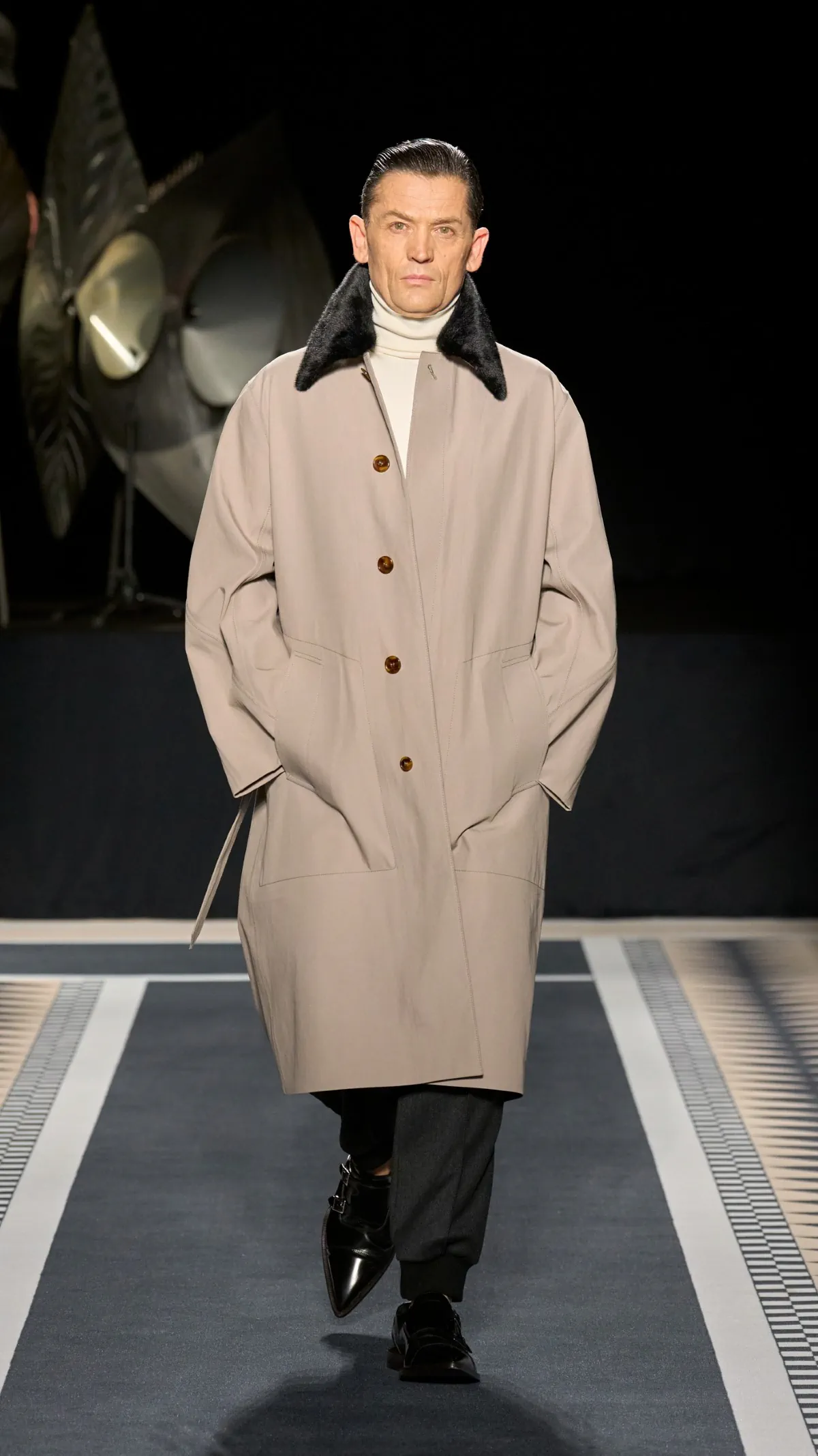 La collection automne 2025 de LANVIN marque le retour triomphal de Peter Copping