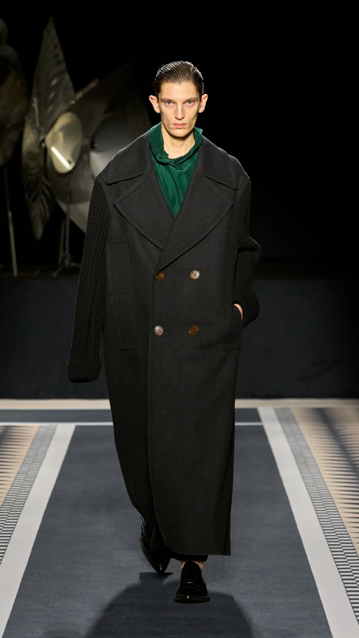 La collection automne 2025 de LANVIN marque le retour triomphal de Peter Copping