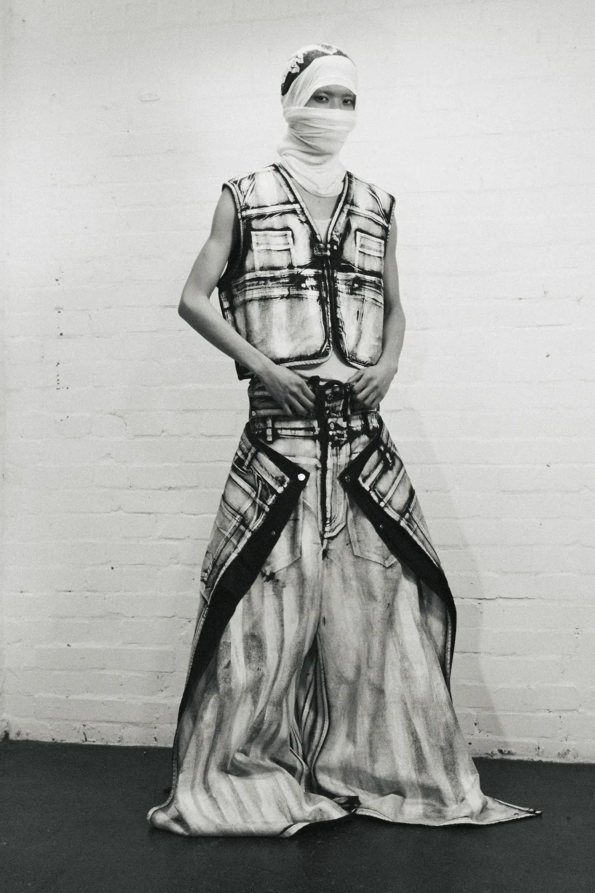 LUU DAN embrasse la rébellion avec une puissance brute et un but précis à l'automne 2025