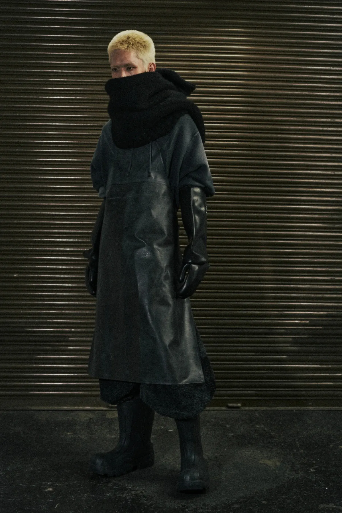 LUU DAN embrasse la rébellion avec une puissance brute et un but précis à l'automne 2025