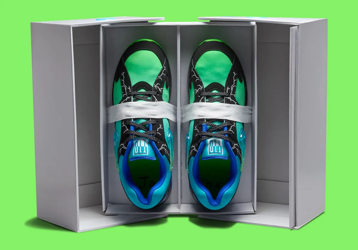 La Nike Air Max 180 « Doernbecher » fait son apparition dans la collection du 20ᵉ anniversaire
