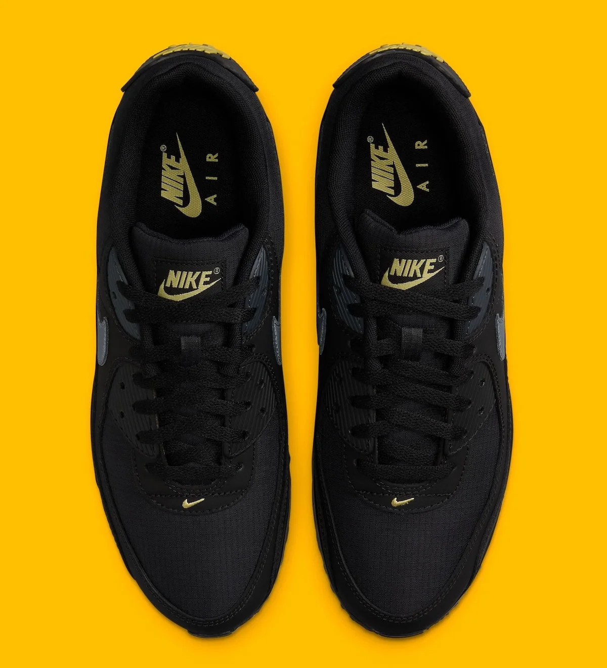 La Nike Air Max 90 « Batman » insuffle l'esprit de Gotham à vos pieds