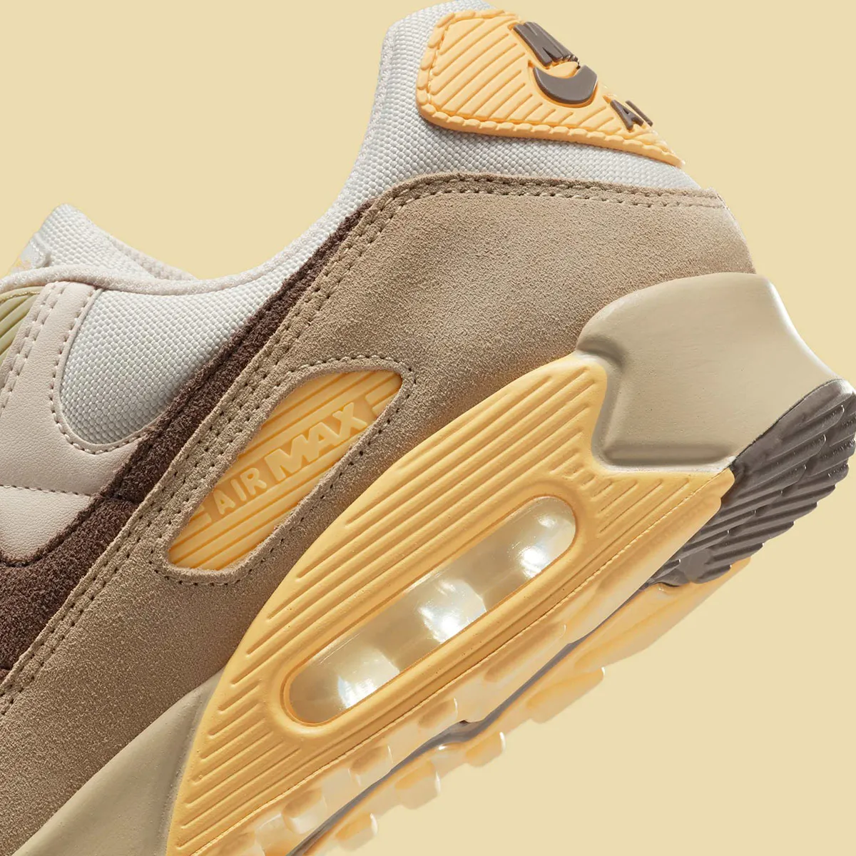 La Nike Air Max 90 « Chamois » apporte des tons terreux et un style intemporel pour le printemps 2025