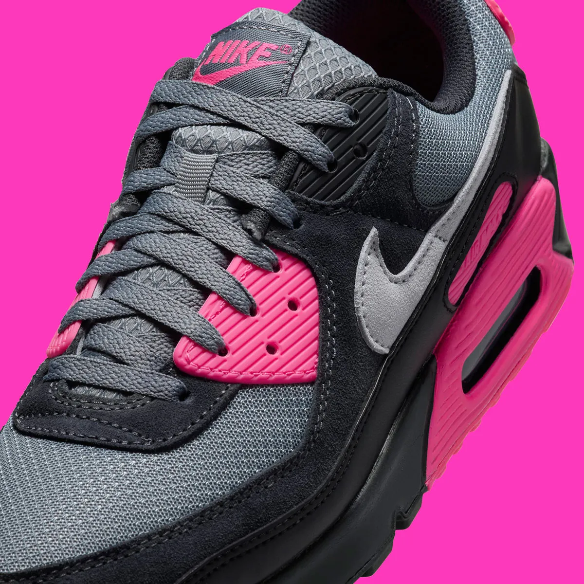 La Nike Air Max 90 « Hyper Pink » allie un style audacieux à un objectif précis