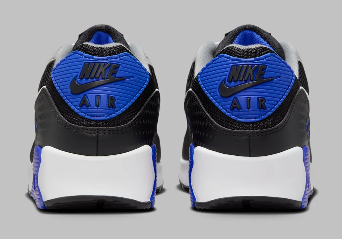La Nike Air Max 90 « Lyon Blue » associe un style classique à une touche de modernité