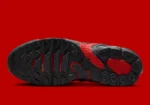 Nike habille la Air Max Plus Drift dans un coloris classique « Bred » !