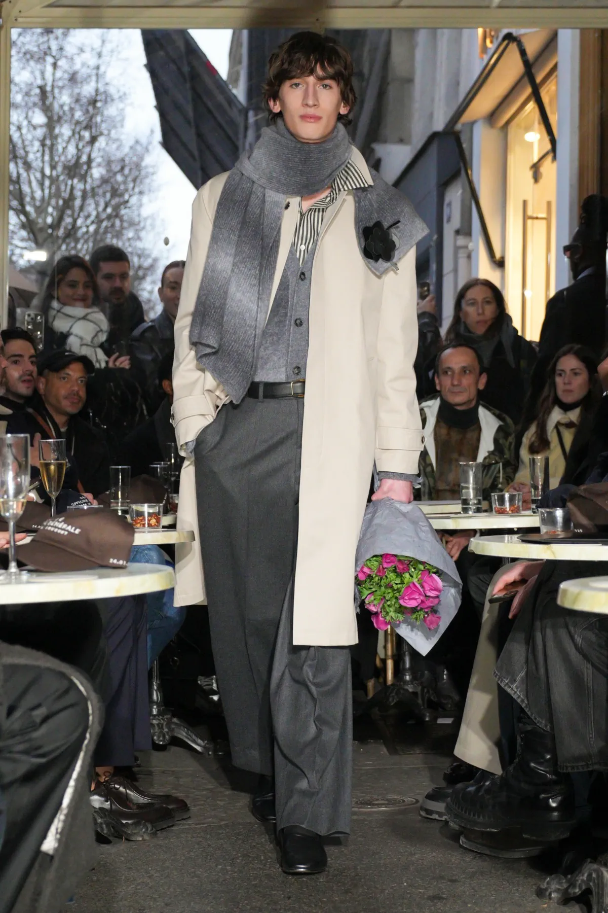 Pour la collection automne 2025 d'Officine Générale, Pierre Mahéo marie le style intemporel à l'authenticité parisienne