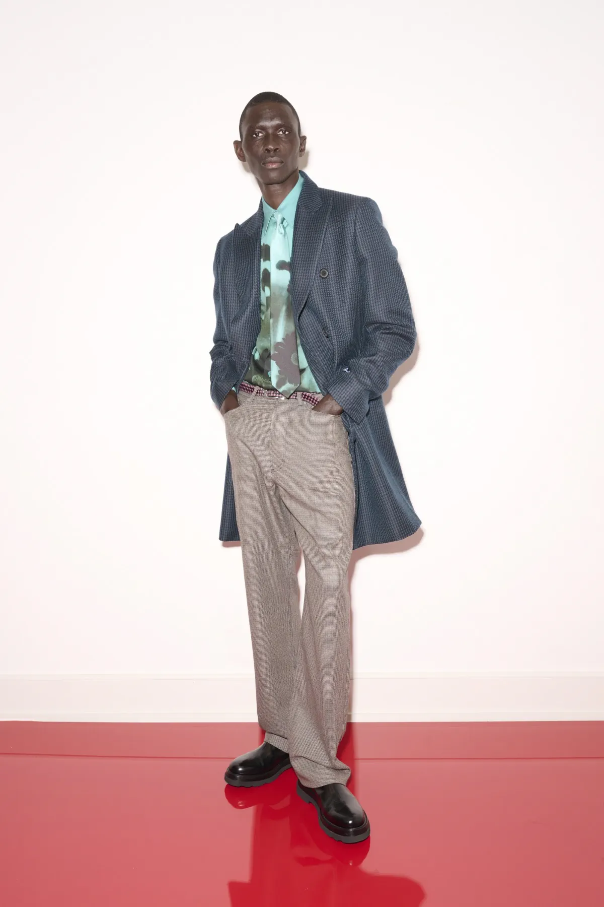 Paul Smith retourne à ses racines pour sa collection automne 2025