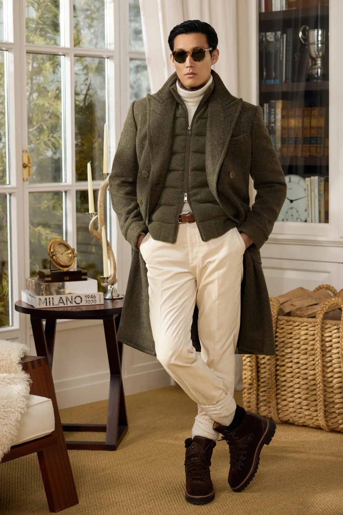 La collection Automne 2025 de Ralph Lauren Purple Label apporte l'élégance rustique sur les pistes et au-delà