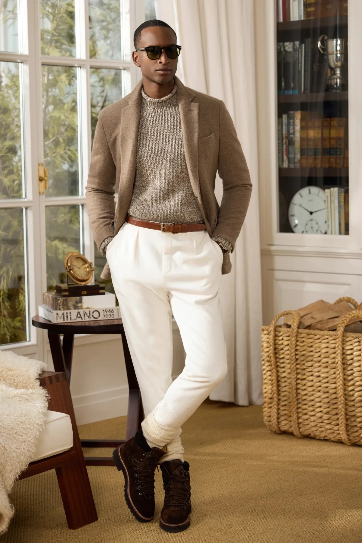 La collection Automne 2025 de Ralph Lauren Purple Label apporte l'élégance rustique sur les pistes et au-delà