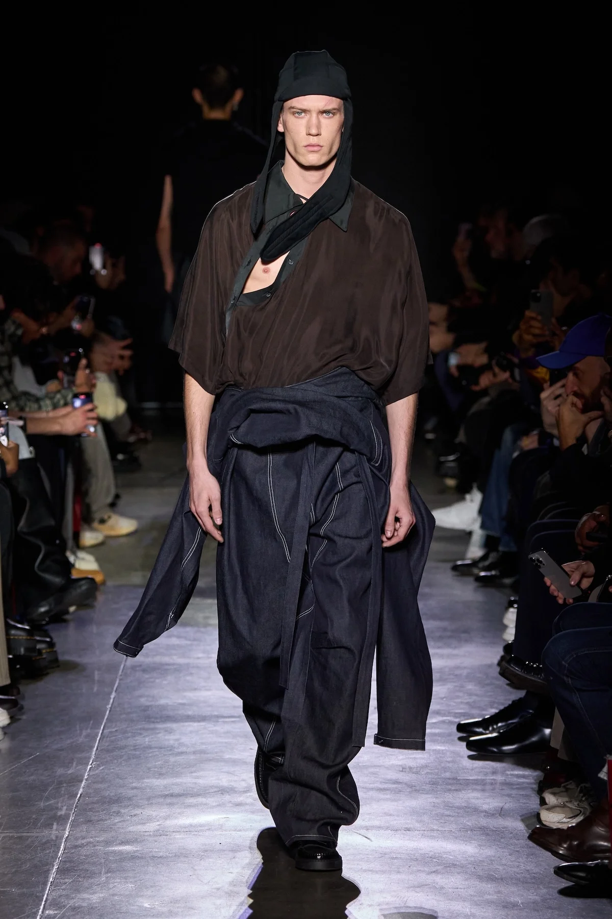 La collection automne 2025 pour hommes de Saul Nash met l'accent sur le mouvement et la transformation