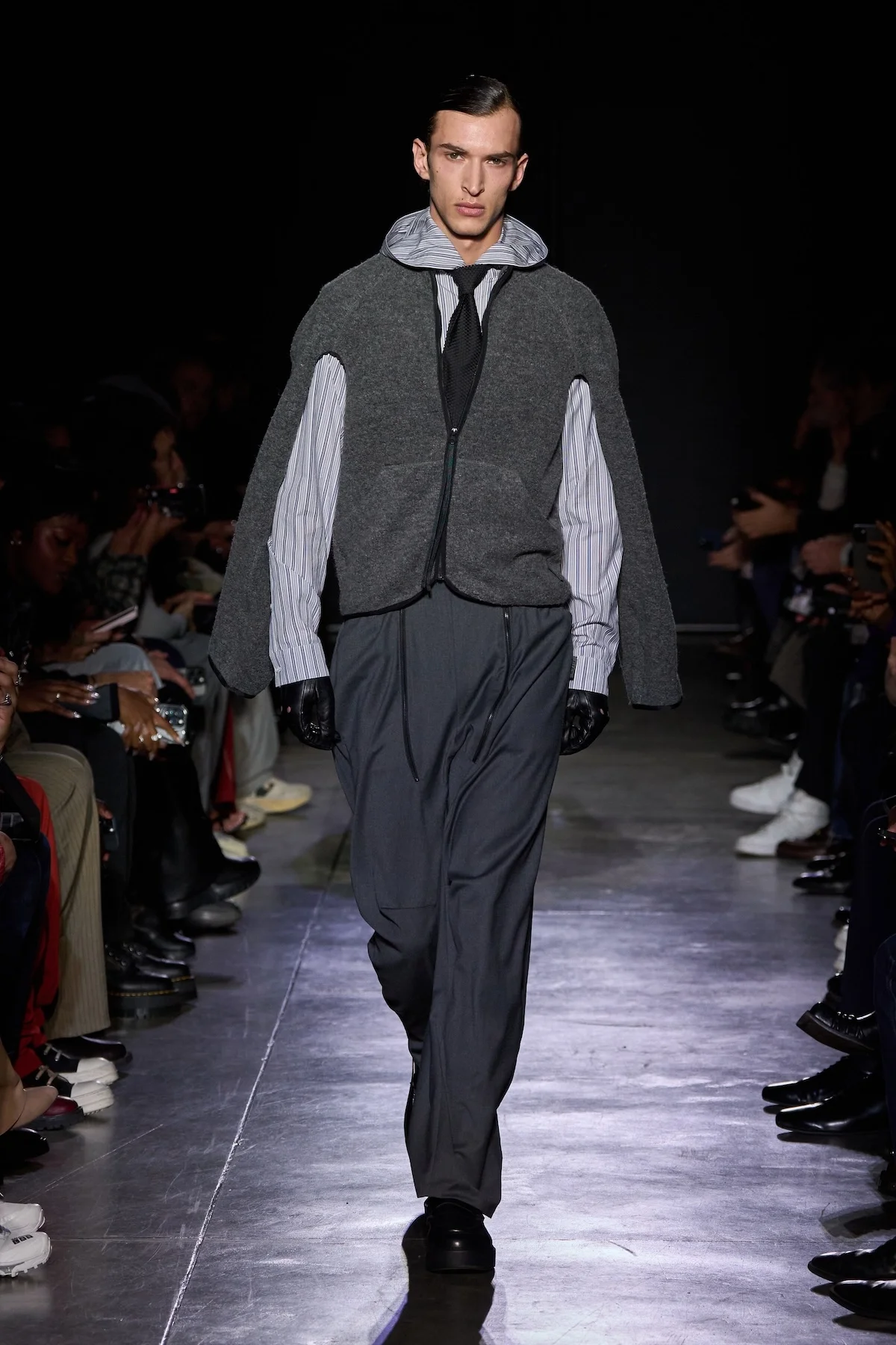 La collection automne 2025 pour hommes de Saul Nash met l'accent sur le mouvement et la transformation