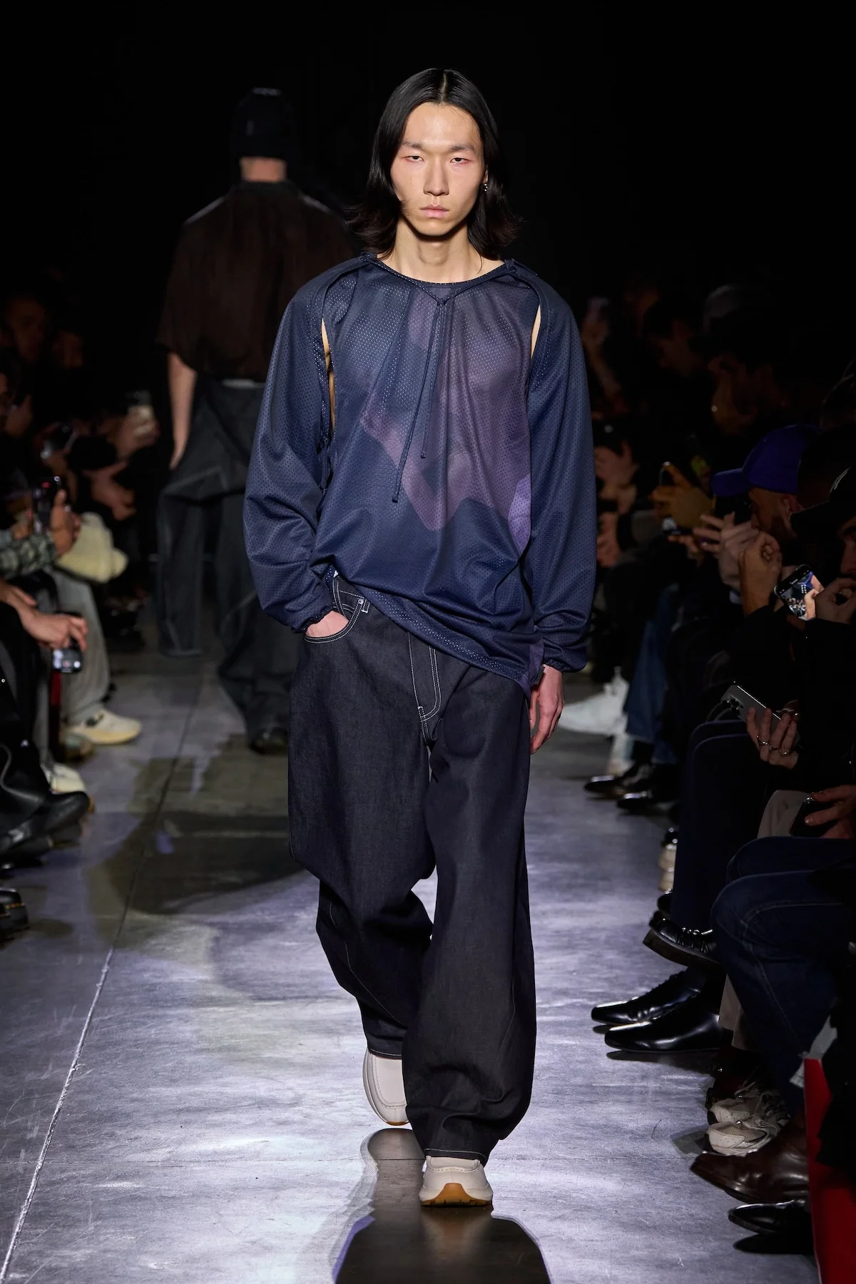 La collection automne 2025 pour hommes de Saul Nash met l'accent sur le mouvement et la transformation