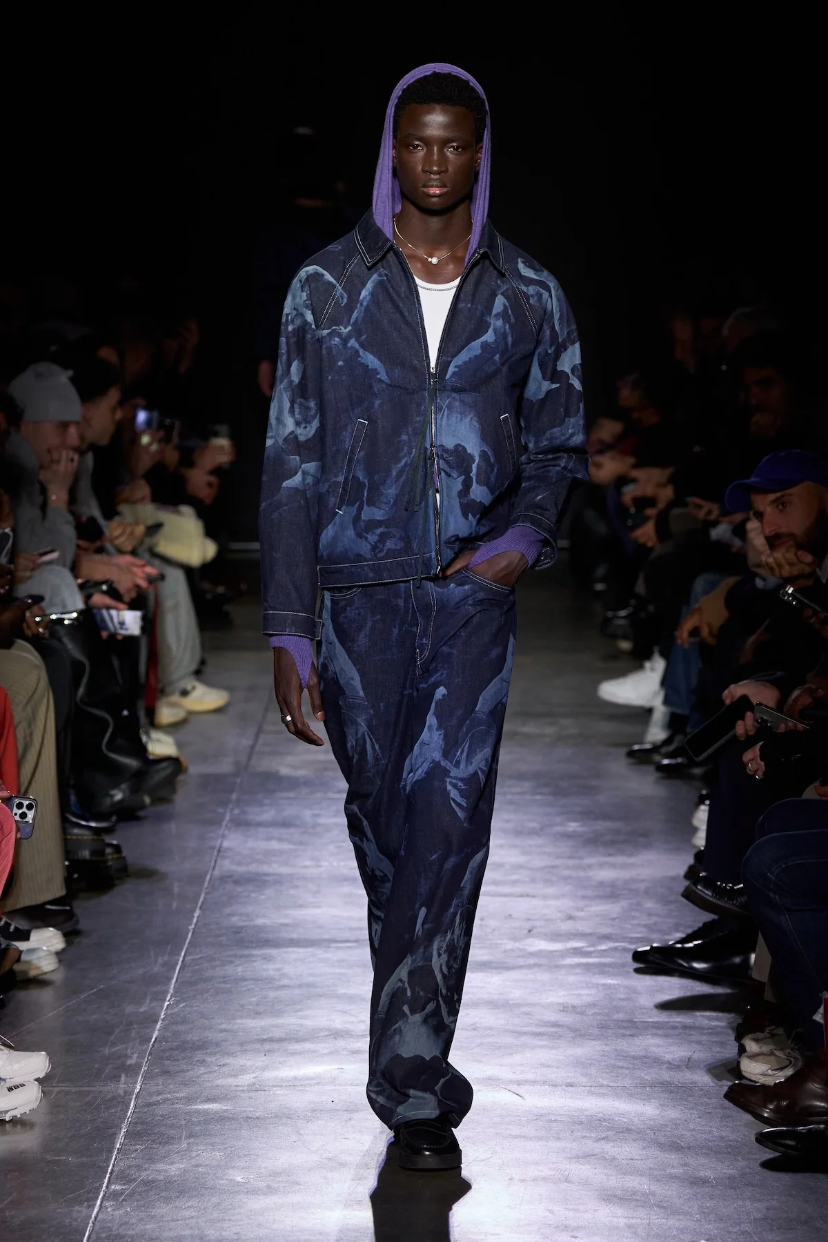 La collection automne 2025 pour hommes de Saul Nash met l'accent sur le mouvement et la transformation
