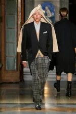 La collection Setchu Automne 2025 redéfinit l'utilité sartoriale en fusionnant l'Orient et l'Occident